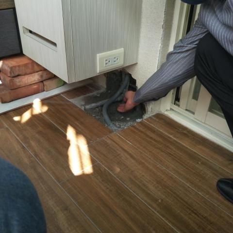 李世欽(豪麟工程)(免開挖、免打鑿地磚牆壁,當日可修 - 豪宅治漏亂亂挖,最後搞不定無法收尾!!屋主後悔莫及!!!最後找上我們順利進行管內修復順利完成。給我們的最後結語是(讚不絕口、相見恨晚)。 李世欽(豪麟工程)(免開挖、免打鑿地磚牆壁,當日可修 - 豪宅治漏亂亂挖,最後搞不定無法收尾!!屋主後悔莫及!!!最後找上我們順利進行管內修復順利完成。給我們的最後結語是(讚不絕口、相見恨晚)。