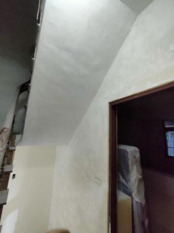 銓興油漆工程行 - 樓梯處整平(前)