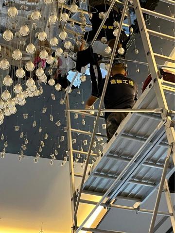 system101 engineering - 新大樓主燈安裝