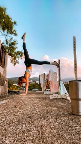 出外&middot;瑜珈｜初學者友善｜三重工作室 - 