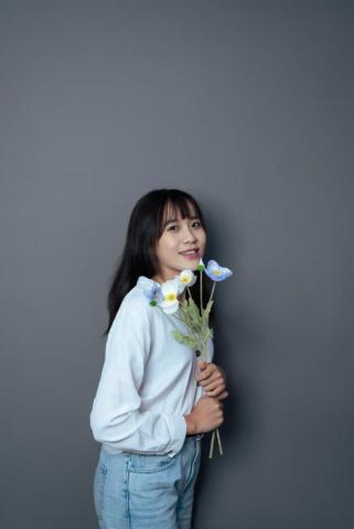 方婕 - 棚拍形象照