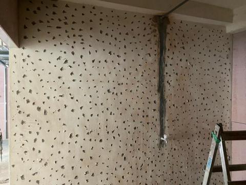 廣誠 - 牆面打毛