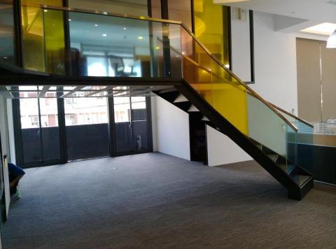 翔生工程 - 造型樓梯,旋轉樓梯,鐵梯