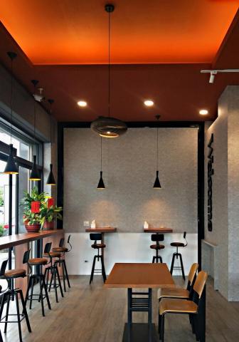 磨也製作 - 商業空間-老爹咖哩