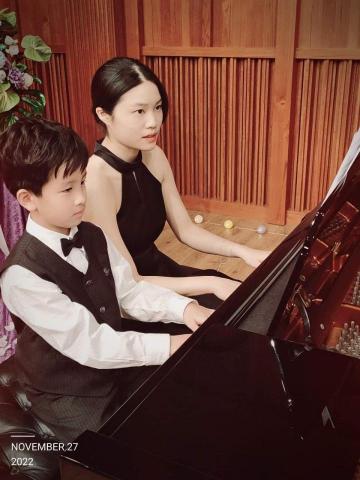 「鋼琴」專屬家教 俐寧老師 - 