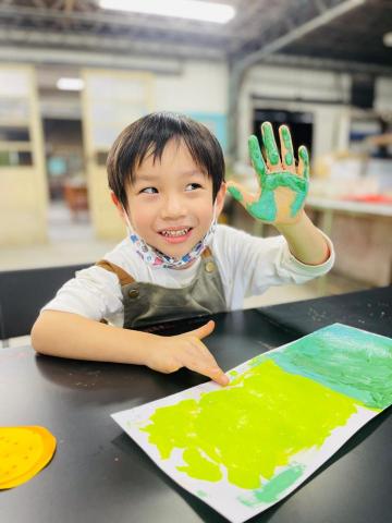 Jenny&rsquo;s Studio - 