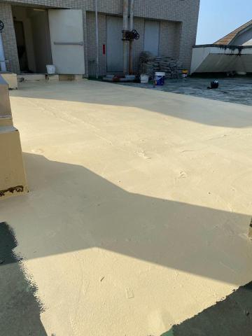 允久實業有限公司 - 屏東，冬山河大樓，防水工程施工後