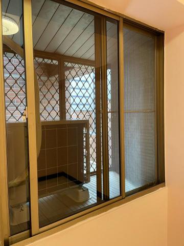 黃米琪 - 窗戶清潔後