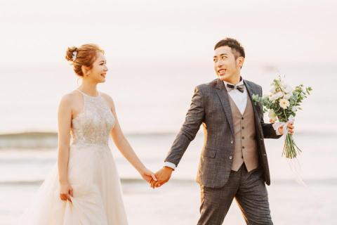 Rosa Wang Makeup Artist 彩妝造型 - 沙灘婚紗造型