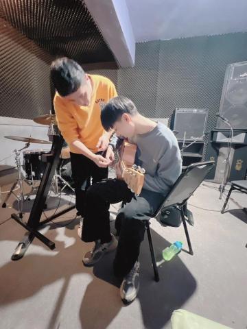 索尼克-流行音樂教學 - 吉他教學