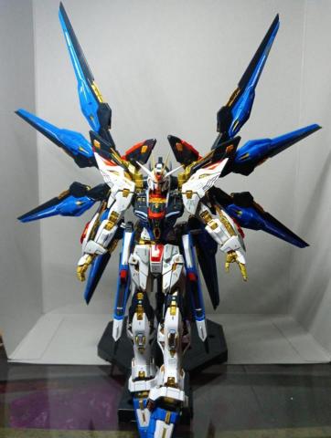 馬特模型代工(請看清自介再來) - 萬代 MGEX 改大便金 亮光漆