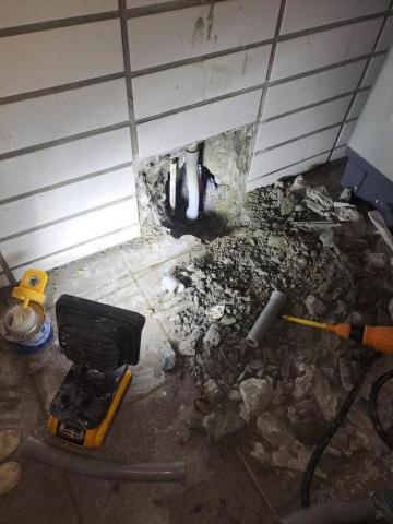 張勝彥 - 漏水處理