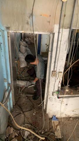 九鼎聯合工程有限公司 - 便當店 拆除中 「2」