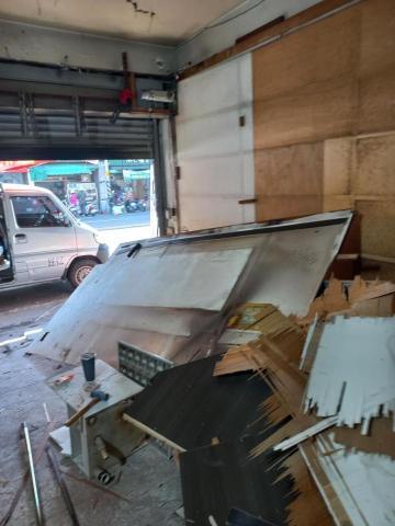 曾惟彥工程行 - 彰化市木工拆除2:4