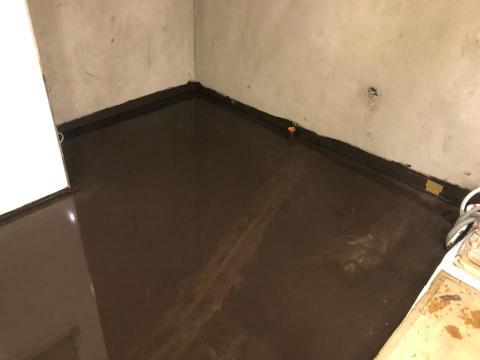 億昇企業社-專職防水、泥作、磁磚工程 - 廚房地坪防水測試