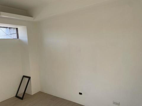 李賀冷氣 - 油漆