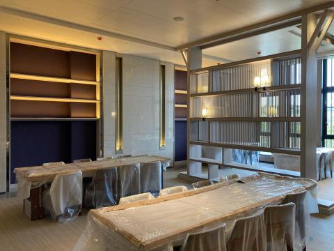 劉浩宇 -  台中 在地知名興*發建設 公設設計餐廳室內設計