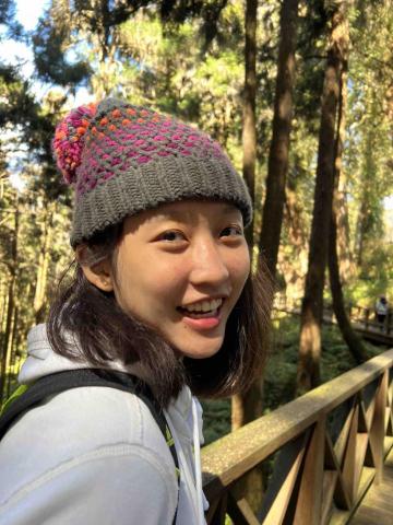 提供54服務的專家蔡昀臻