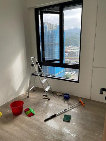 潔淨屋家電居家清潔 - 新大樓裝潢後細清中景觀窗