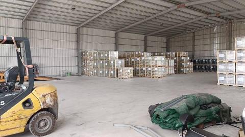 小芬芬貨櫃貨運有限公司 - 