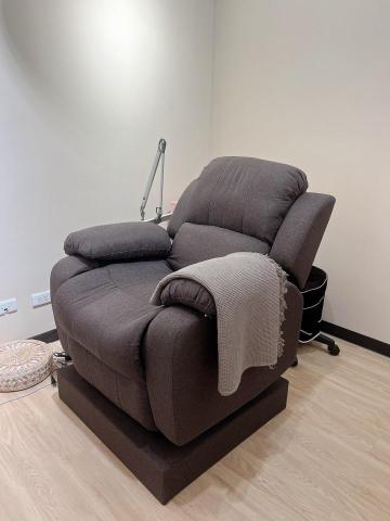 藏美形象管理 美容美睫 熱蠟美肌 紋繡藝術 - 舒適美睫椅專區 