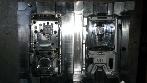 尚紘國際 - 醫療用螢幕-塑膠射出模具