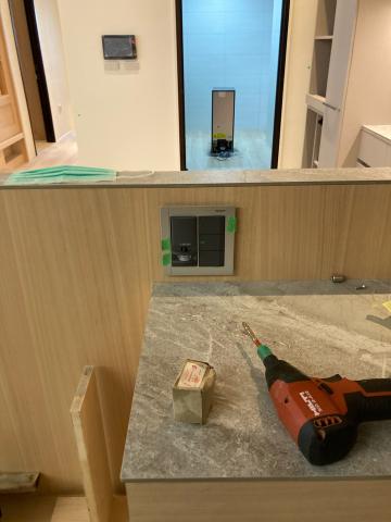 許瑞麟 - 裝潢場開關插座收尾 許瑞麟 - 裝潢場開關插座收尾