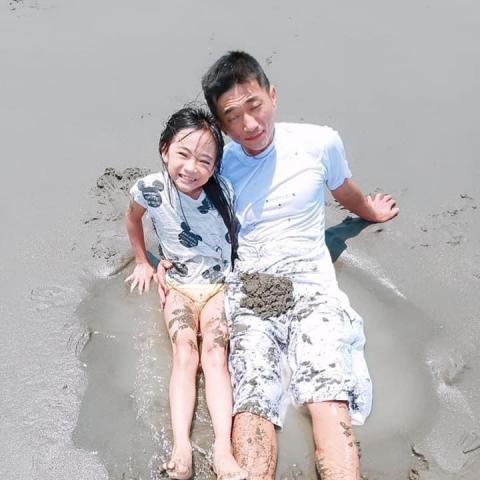 提供陽極鎖接線服務的專家李安驊