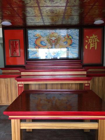 正鑫裝修企業社 - 神桌染色施工