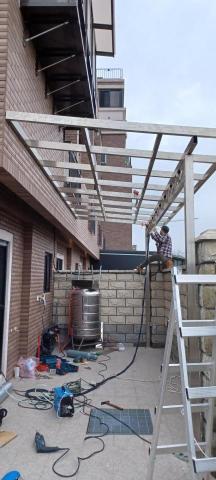 （桃園）毅宏鋼鋁 - 不銹鋼玻璃採光罩