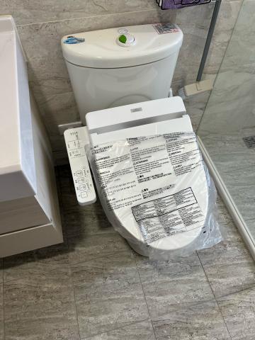 許瑞麟 - 免治馬桶安裝 許瑞麟 - 免治馬桶安裝