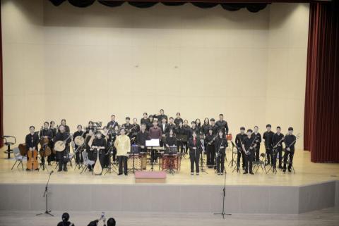 黃 - 2022年擔任高師大國樂社團長時的成果發表演出