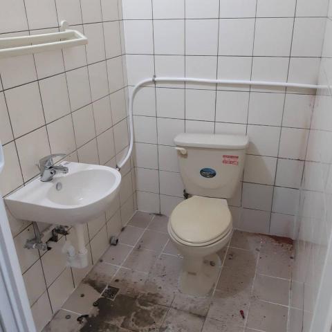 翔賀 居家水電修繕 - 洗臉盆更換、新增熱水管線