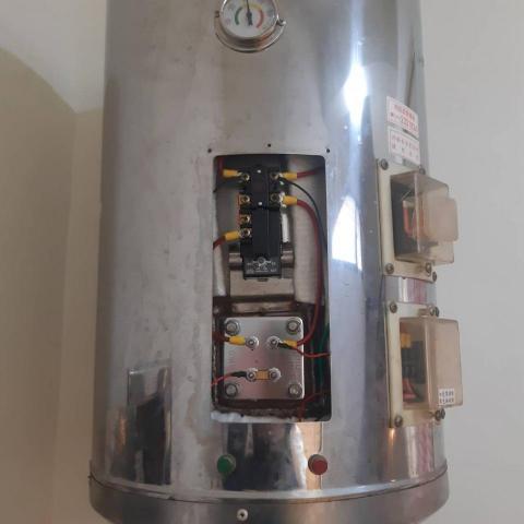 翔賀 居家水電修繕 - 熱水器保養、更換加熱棒、洗潔內桶
