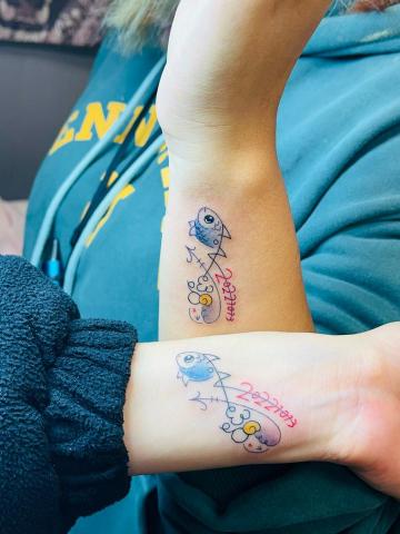 胡子 - 閨蜜刺青