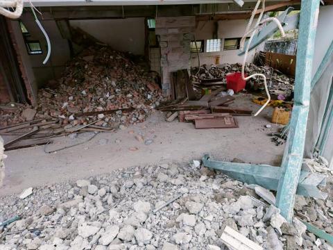 品瀚拆除工程 - 直潭別墅一樓拆除現況