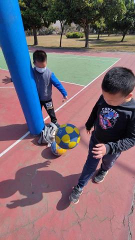 許峻維 - 伴讀完 陪孩子運動 讓他們更加信任且放鬆