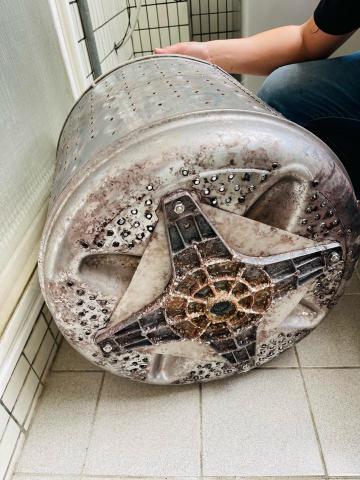 勝傑豐業空調 - 洗衣機內部清洗前