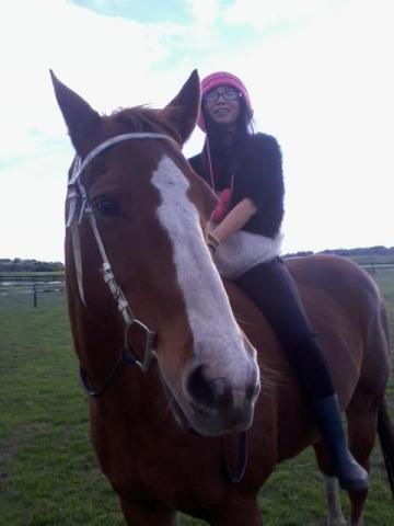 Candice - 前往澳洲馬場打工