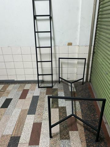 振元實業有限公司 - 工業風桌腳爬梯