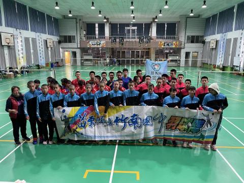 阿雅羽球教練 - 國中校隊訓練