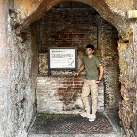 提供pro服務的專家李昱賢