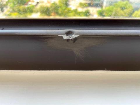 工程修繕 - 鋁窗凹陷