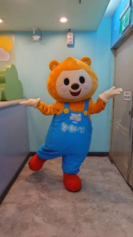 努力奮鬥的秋仔 - 玩偶裝表演、主持弟弟活動