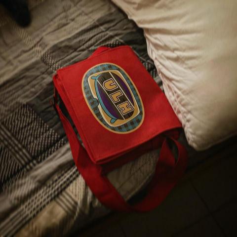 黃愉茹 - 美式復古印花logo設計 / 復古感照片修圖