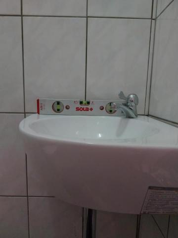 郝家在 - 臉盆安裝