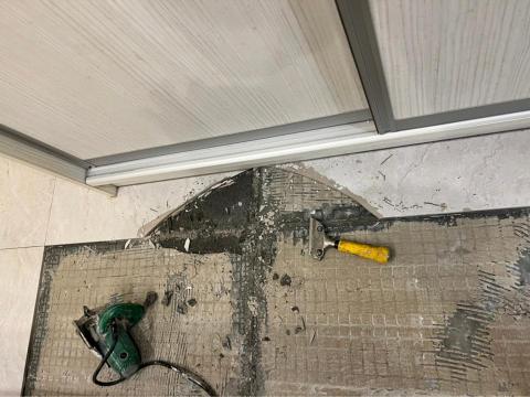 台中磁磚拋光磚 環太工程 - 地板嚴重爆裂