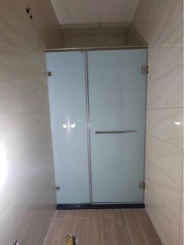 晉英企業社 - 5/光+5光白膜雙強化淋浴推門 晉英企業社 - 5/光+5光白膜雙強化淋浴推門