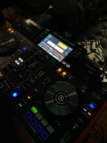 蔡博丞 - 在酒吧放歌