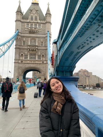 尚明蒂 - 熱愛旅遊！英文程度佳！